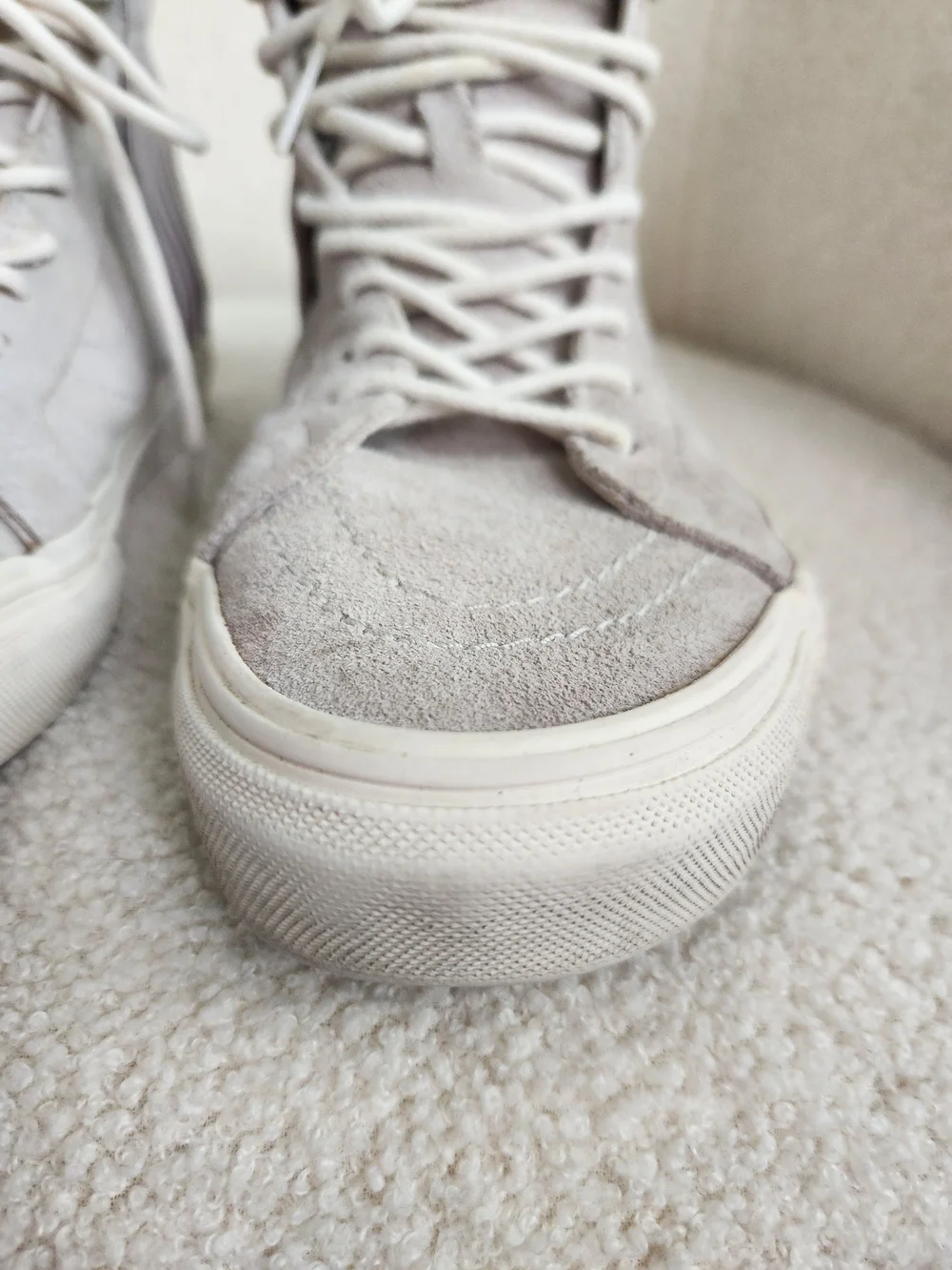 Vans Sk8 Moccasin White Suede Fringe High top Sneaker W sz 8.6